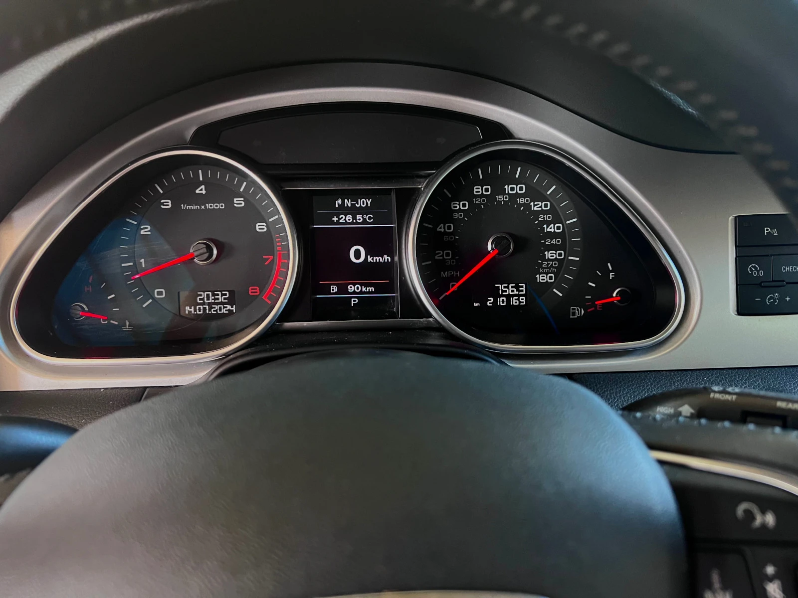 Audi Q7 Premium Plus - изображение 9