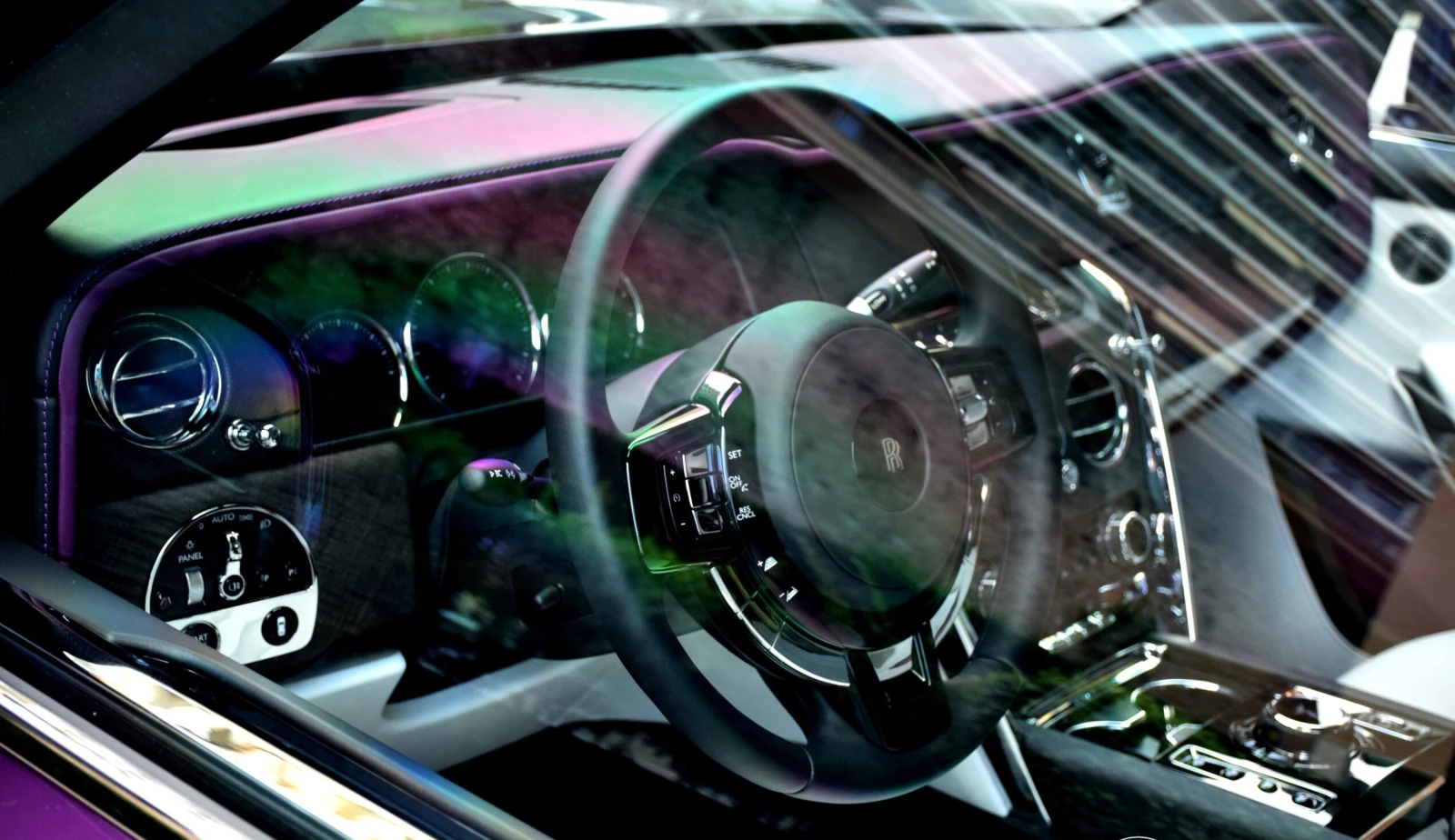 Rolls-Royce Cullinan 6.75 V12 - изображение 9