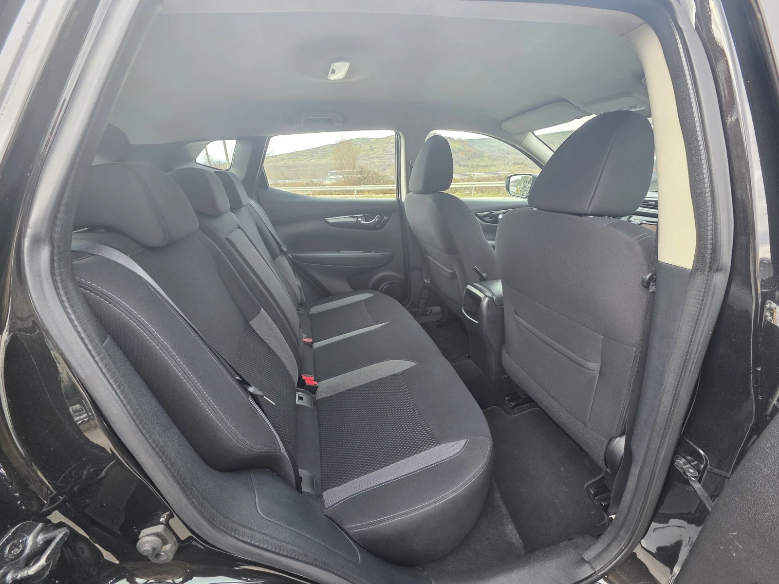 Nissan Qashqai 1.6 DCI 4x4 | Mobile.bg � ����������� 14
