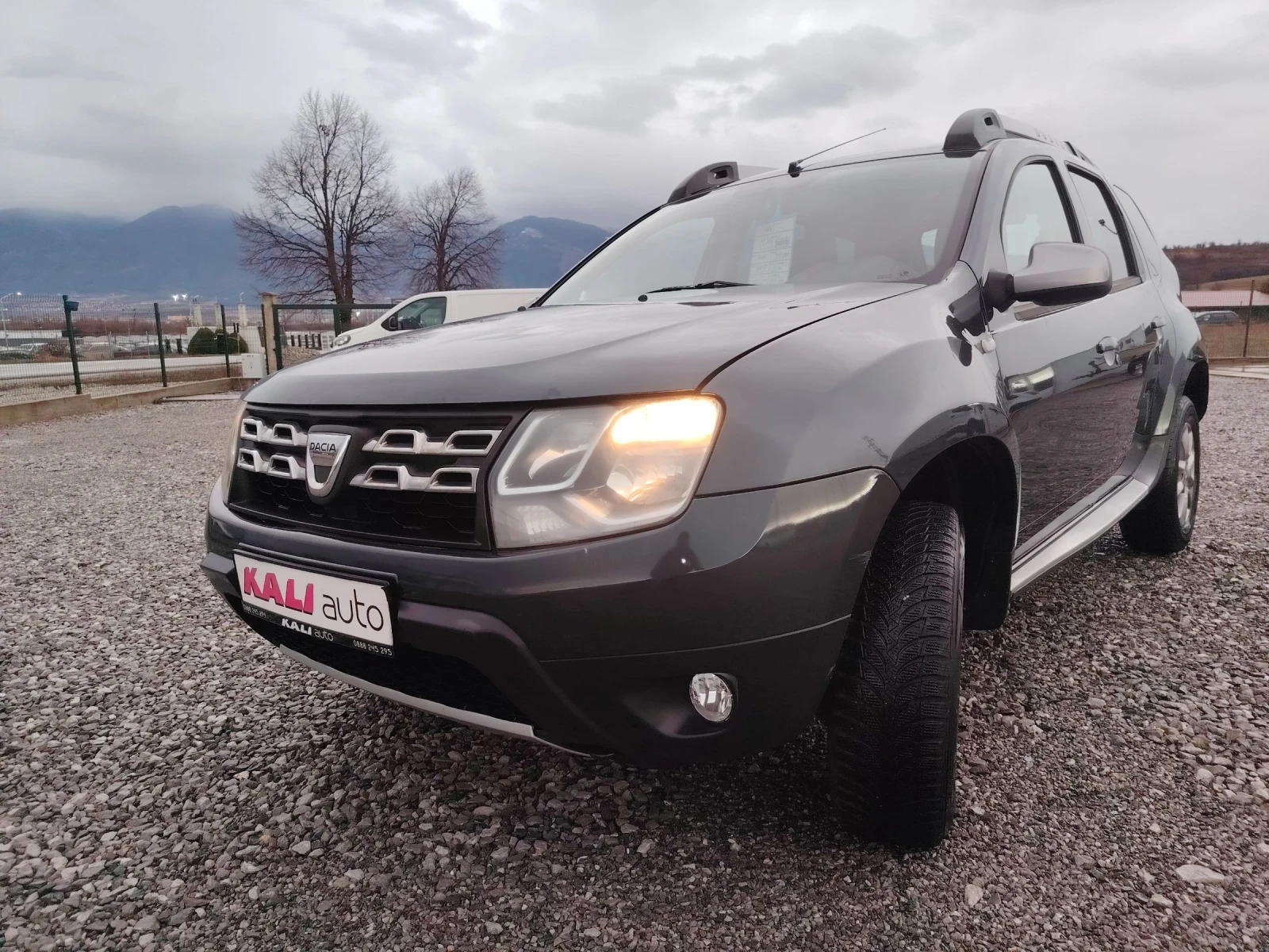 Dacia Duster ��������  | Mobile.bg � ����������� 2