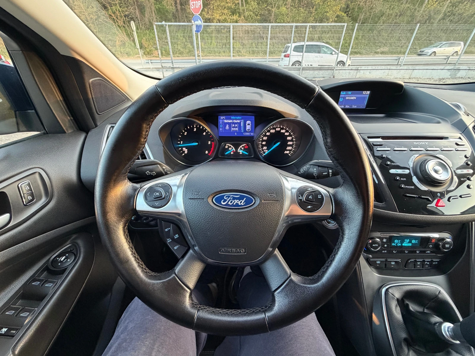 Ford Kuga 2.0TDCI* 4X4* TITANIUM, снимка 14 - Автомобили и джипове - 54221439
