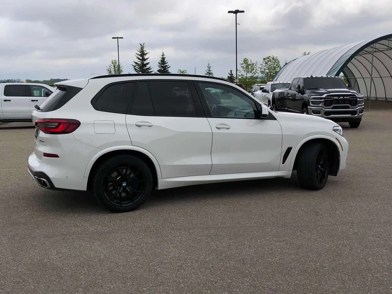 BMW X5 xDrive40i M SPORT/ПАНОРАМА/360, снимка 4 - Автомобили и джипове - 54952791