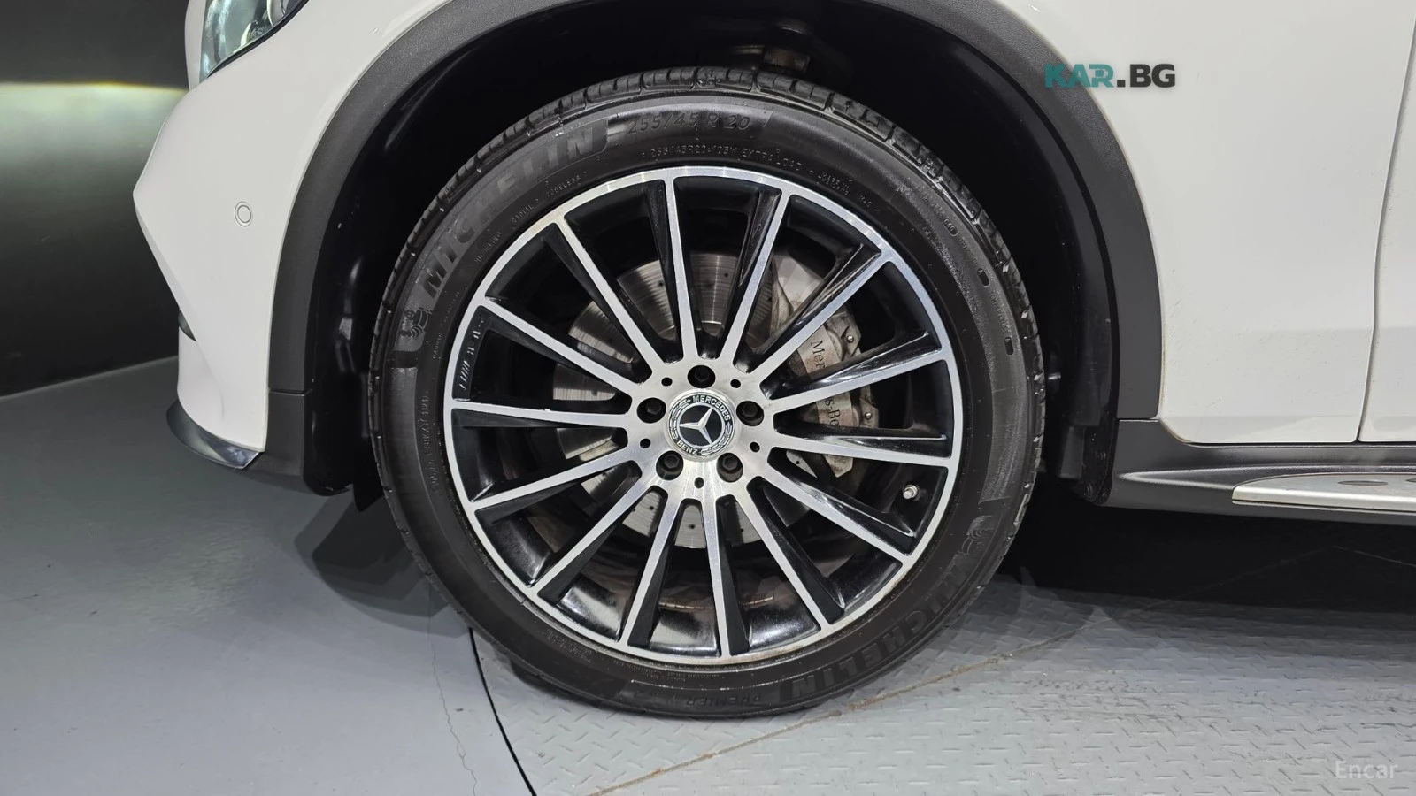 Mercedes-Benz GLC 300 4MATIC AMG* HUD* КОЖА* ПАНО* НАВИ* 360, снимка 5 - Автомобили и джипове - 55265316