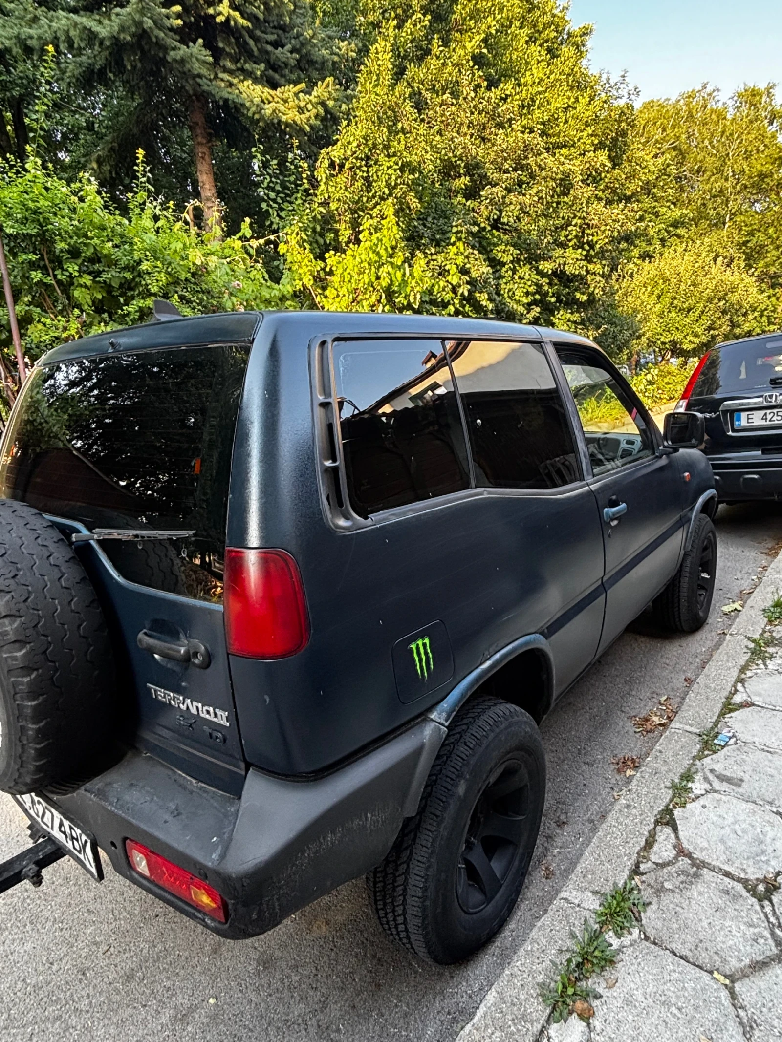 Nissan Terrano Джип, снимка 8 - Автомобили и джипове - 55373697