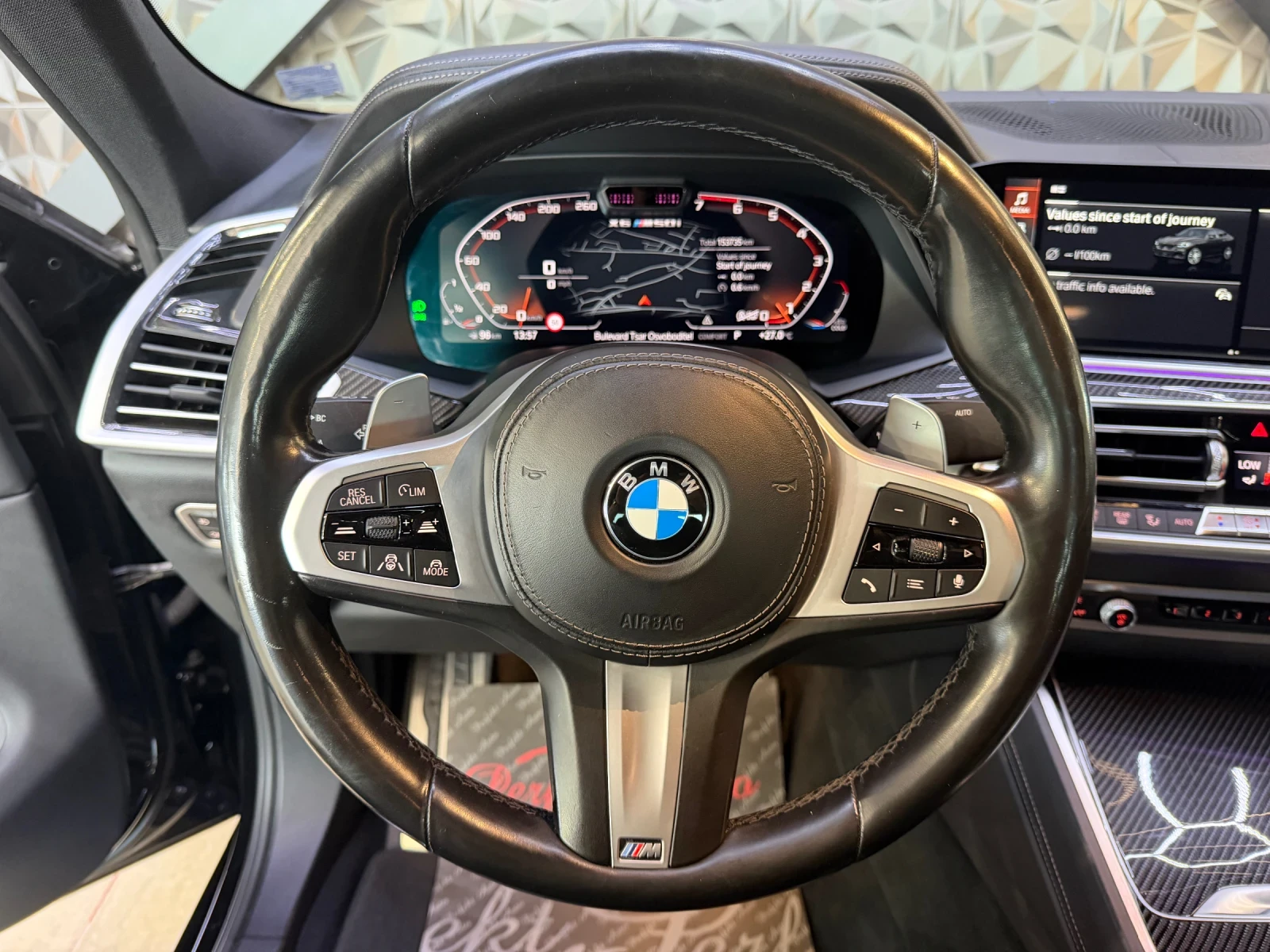 BMW X6 M50i xDrive * HARMAN/KARDON* M PACKET* HEAD UP* LE | Mobile.bg � ����������� 13