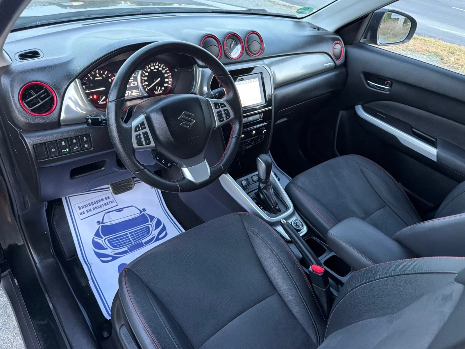 Suzuki Vitara PREMIUM / 4X4 / АВТОМАТИК / БЕНЗИН / ЕВРО6 , снимка 9 - Автомобили и джипове - 56585099