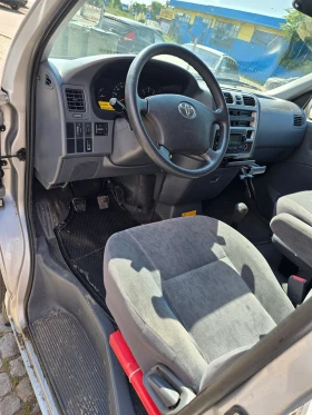 Toyota Hiace, снимка 12