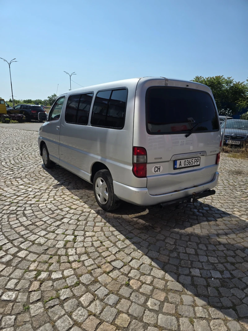 Toyota Hiace, снимка 4 - Бусове и автобуси - 51412220