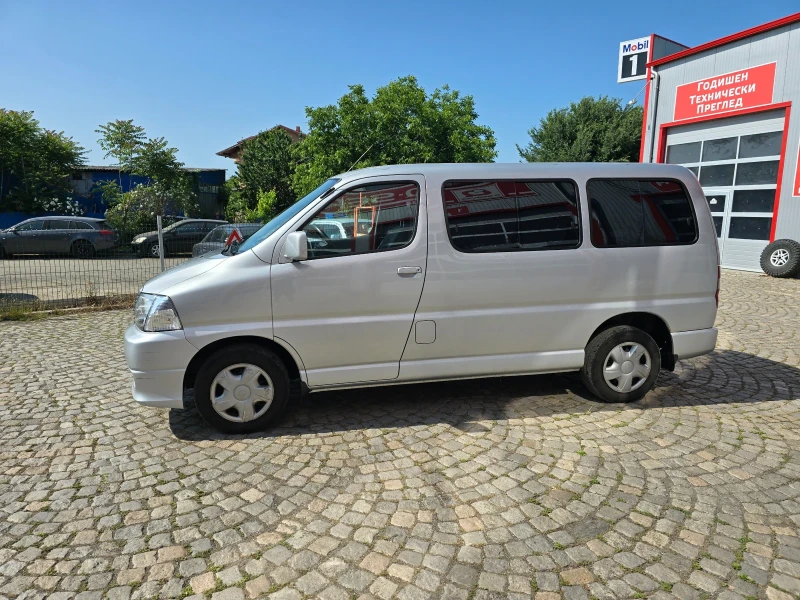 Toyota Hiace, снимка 3 - Бусове и автобуси - 51412220