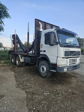 Volvo Fm кран 6х4, снимка 2