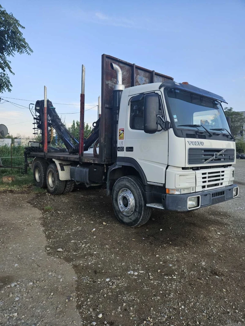 Volvo Fm кран 6х4, снимка 2 - Камиони - 48001701