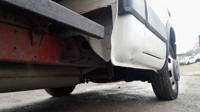 Iveco 35c13 Самосвал 3.5 Климатик , снимка 15 - Камиони - 53217032