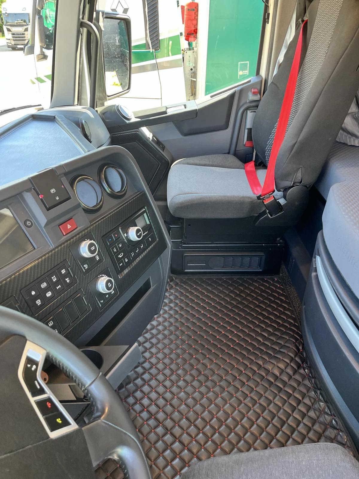 Renault T, снимка 6 - Камиони - 54746746
