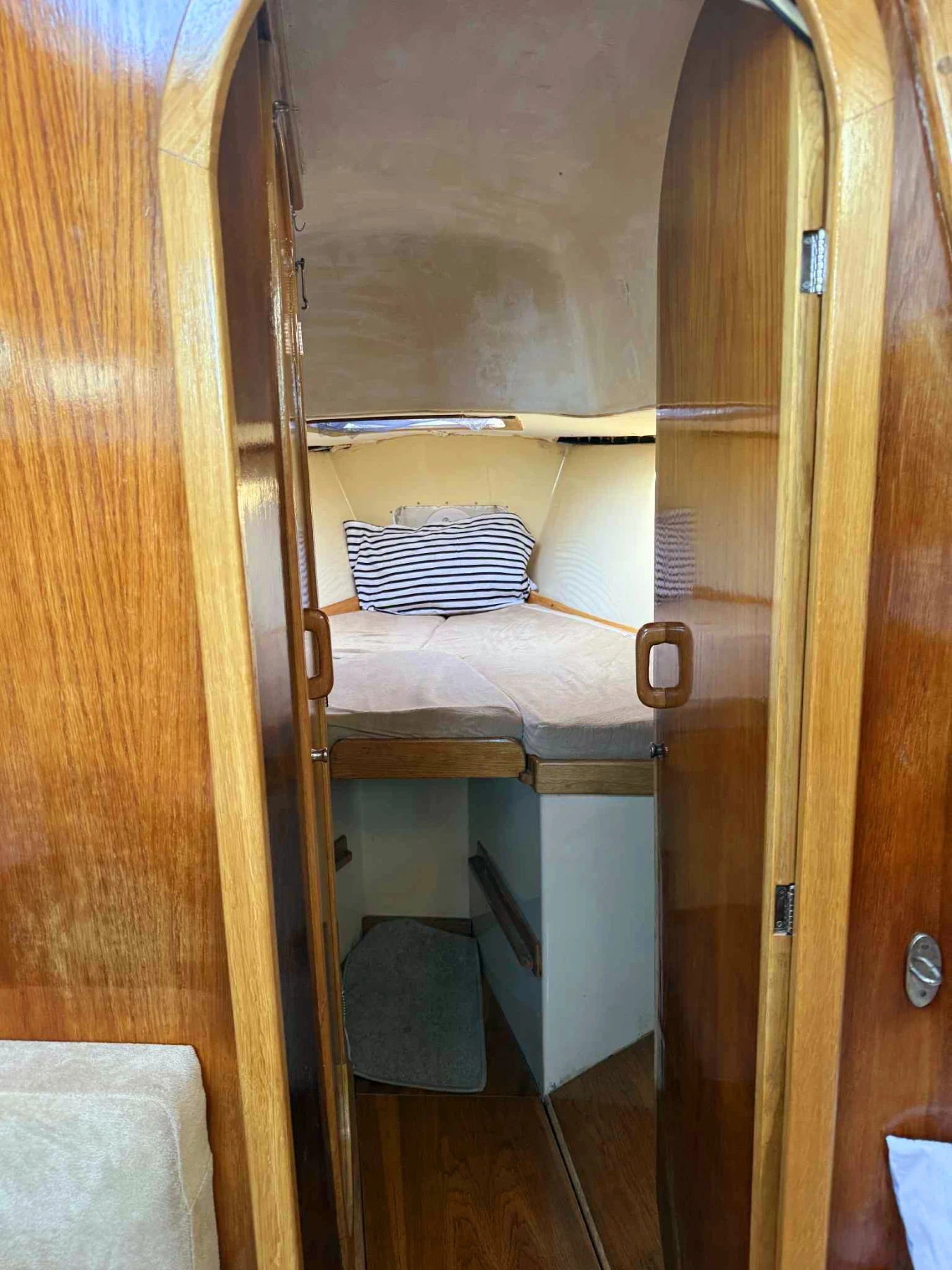 ���������� ����� Carter Offshore Carter 30 | Mobile.bg � ����������� 7