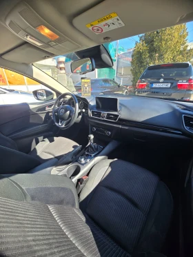 Mazda 3 2.0i, снимка 8