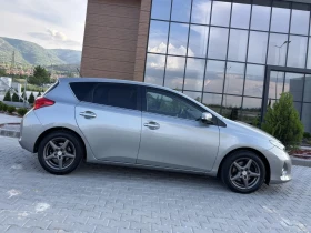 Toyota Auris 2.0D4d/124кс/EXECUTiVE/FACELiFT/КАМЕРА/НаВИ/Евро5, снимка 5