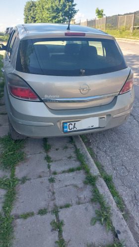 Opel Astra 1.9cdti, снимка 2
