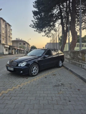  Mercedes-Benz C 200