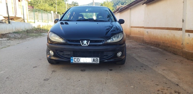 Peugeot 206, снимка 1 - Автомобили и джипове - 47089032