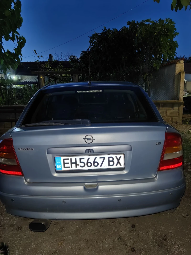 Opel Astra 1.6, снимка 7 - Автомобили и джипове - 47426102