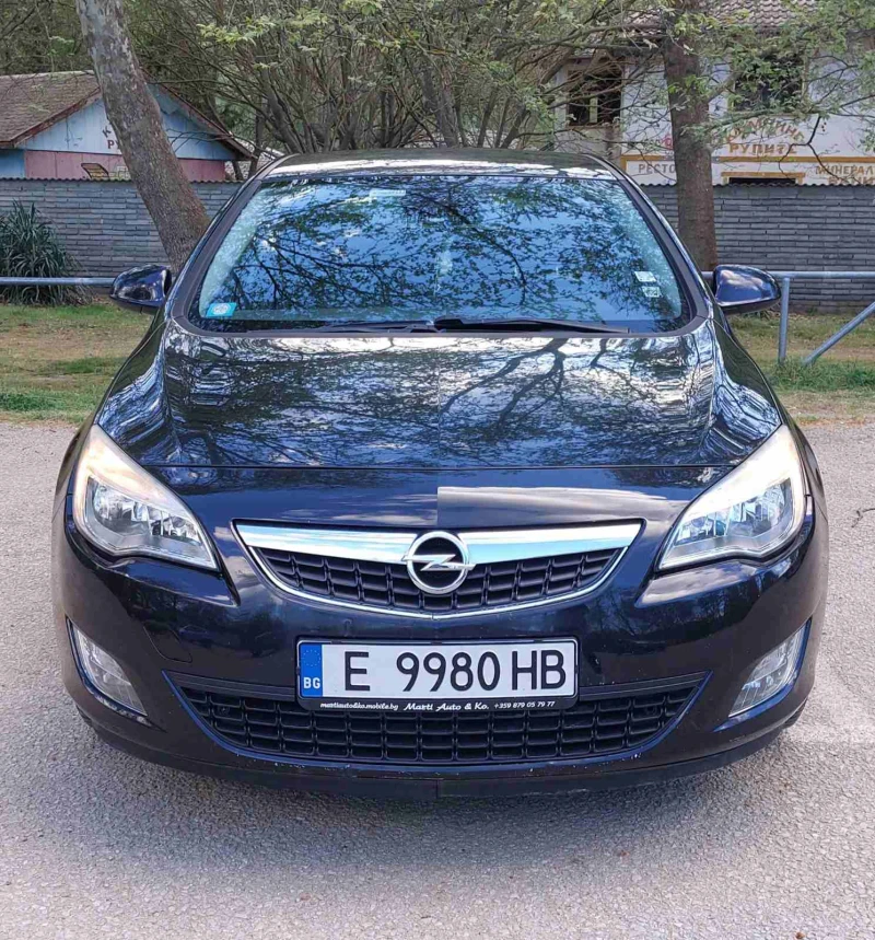 Opel Astra, снимка 1 - Автомобили и джипове - 47574959