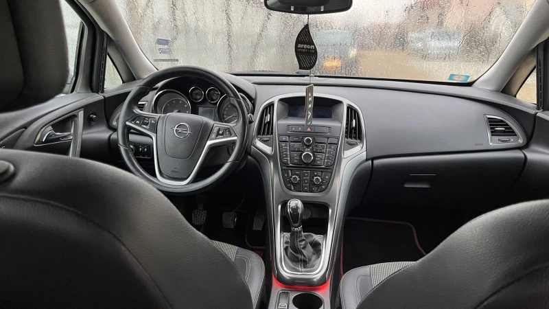 Opel Astra, снимка 7 - Автомобили и джипове - 49530091