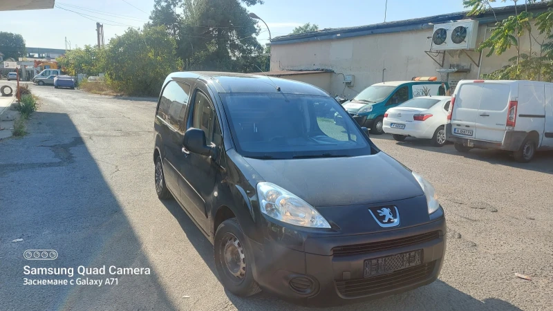 Peugeot Partner, снимка 3 - Автомобили и джипове - 47630545