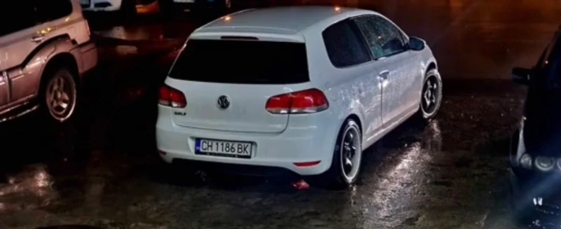 VW Golf, снимка 5 - Автомобили и джипове - 49511465