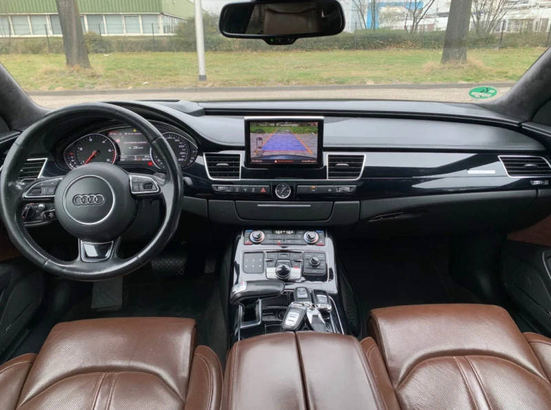 Audi A8 3.0TDI* ПАМЕТ* ОБДУХВАНЕ* МАСАЖ* HEAD UP* DIS* ВЪЗ, снимка 7 - Автомобили и джипове - 52637373