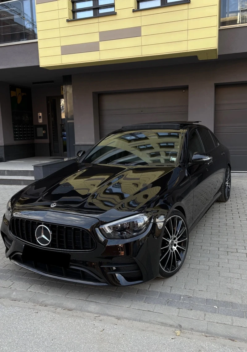 Mercedes-Benz E 220 Mercedes-Benz E 220 AMG  Колата е внос от Германия