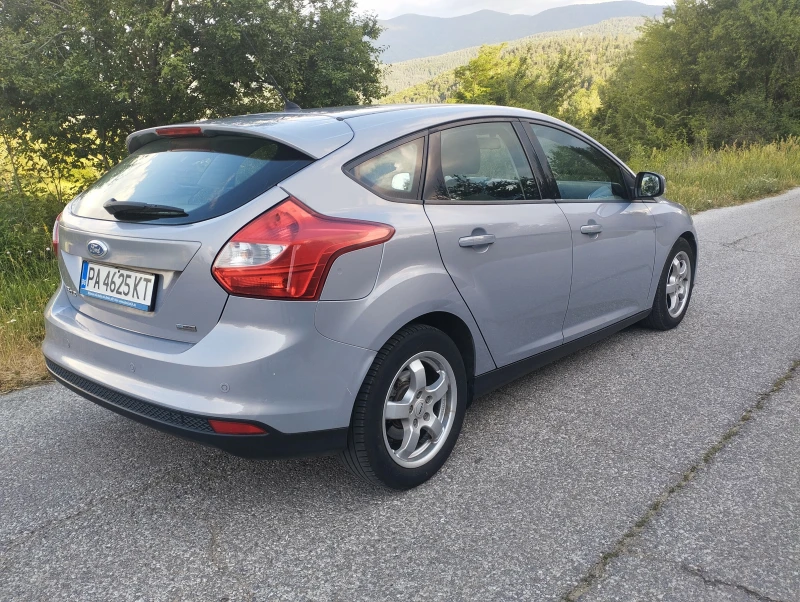 Ford Focus 1.6TDCI, снимка 5 - Автомобили и джипове - 51547550