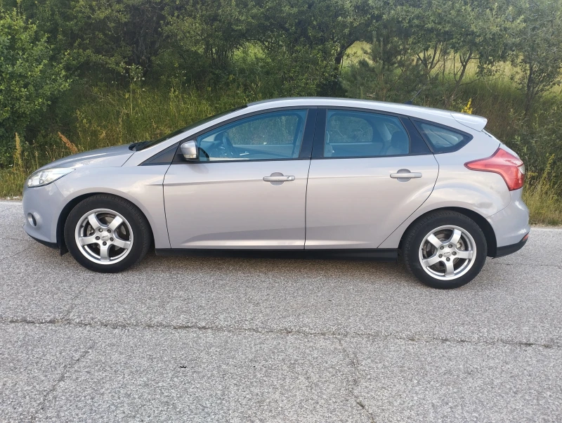 Ford Focus 1.6TDCI, снимка 3 - Автомобили и джипове - 51547550