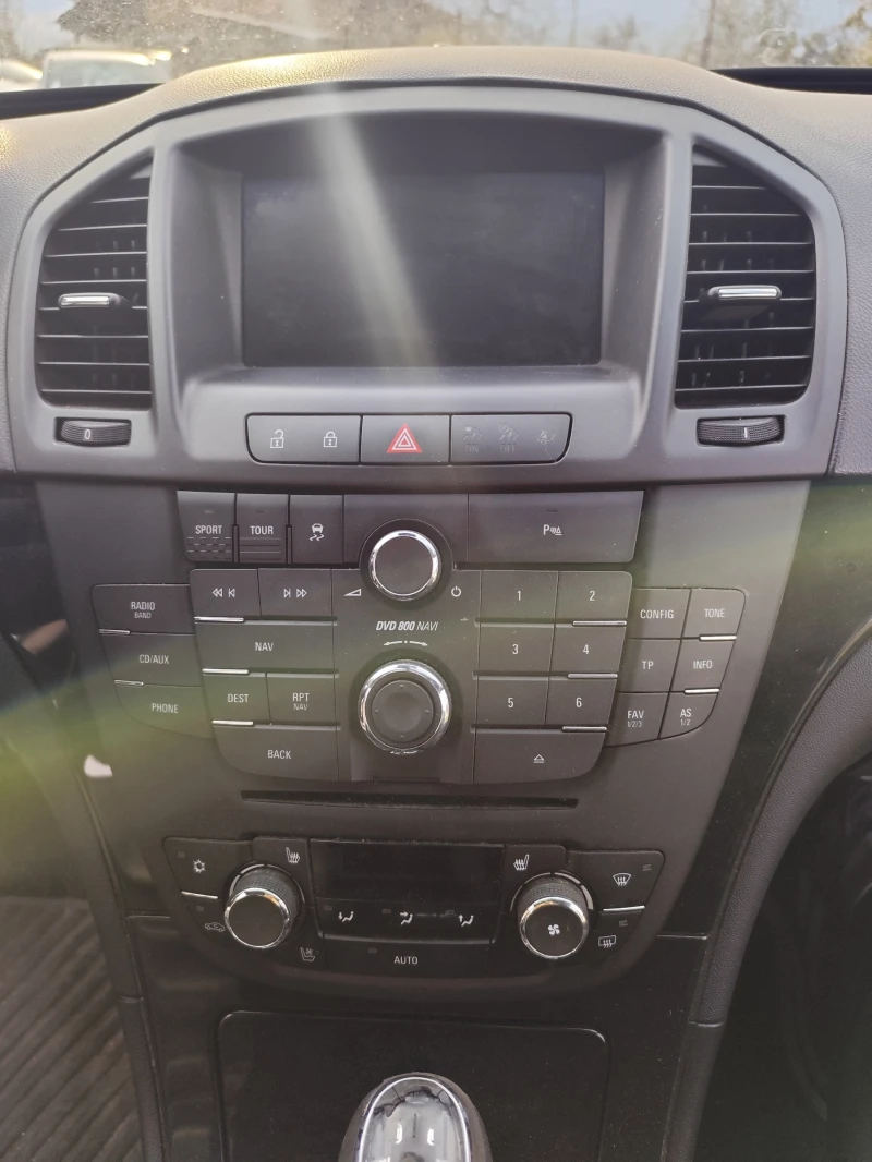 Opel Insignia 4x4, снимка 7 - Автомобили и джипове - 51884156