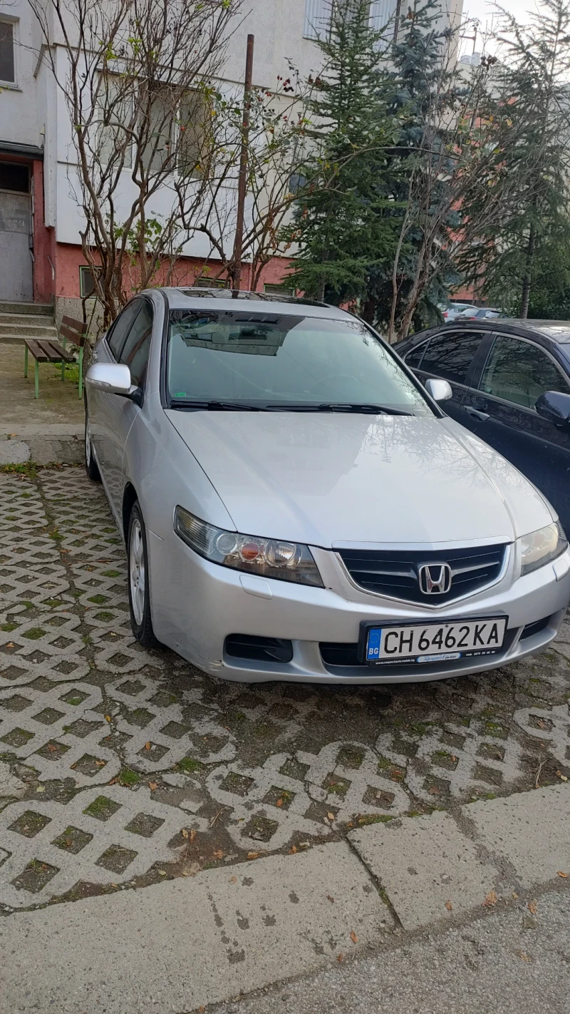 Honda Accord 2.2 I-CDTI , снимка 2 - Автомобили и джипове - 52630170