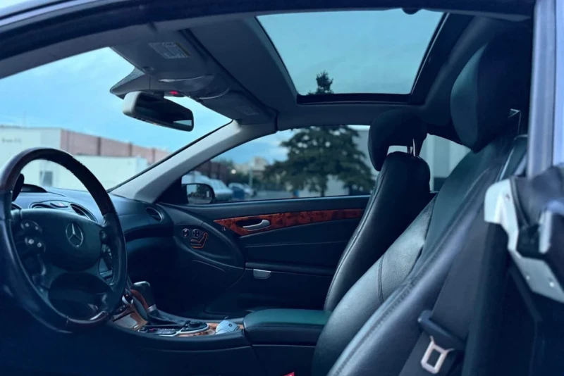 Mercedes-Benz SL 500 FACELIFT * * AMG * * CARFAX * * АВТО КРЕДИТ * * , снимка 6 - Автомобили и джипове - 52811420