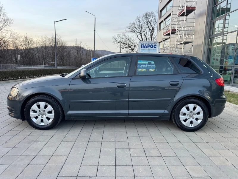 Audi A3 * Sportback* Navi* DVD* Leder* Tempomat* , снимка 4 - Автомобили и джипове - 52842361