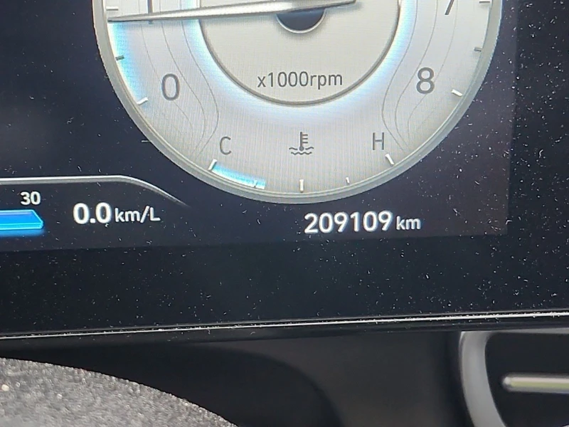 Hyundai Elantra PREFERRED С РЕГИСТРАЦИЯ & АВТО КРЕДИТ, снимка 10 - Автомобили и джипове - 53385697