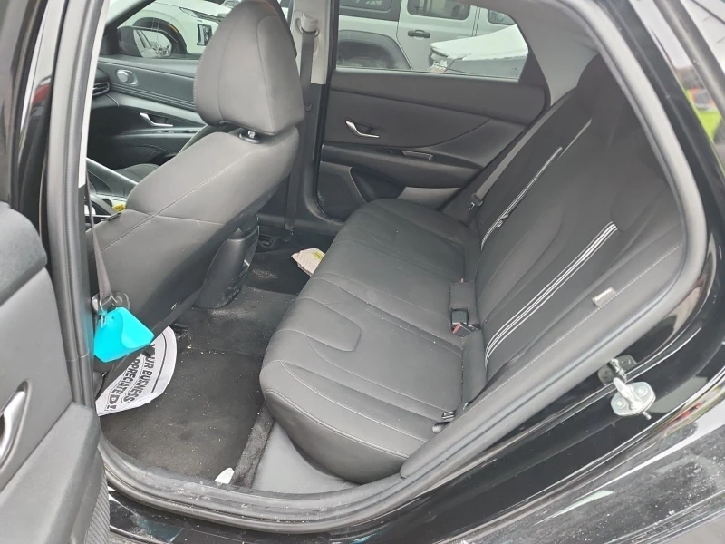 Hyundai Elantra PREFERRED С РЕГИСТРАЦИЯ & АВТО КРЕДИТ, снимка 12 - Автомобили и джипове - 53385697