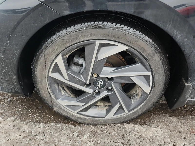 Hyundai Elantra PREFERRED С РЕГИСТРАЦИЯ & АВТО КРЕДИТ, снимка 7 - Автомобили и джипове - 53385697