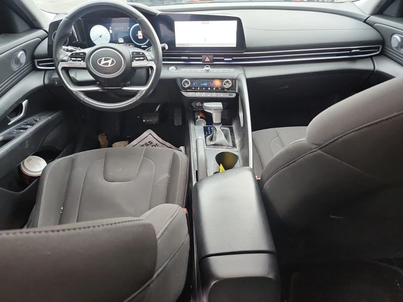 Hyundai Elantra PREFERRED С РЕГИСТРАЦИЯ & АВТО КРЕДИТ, снимка 9 - Автомобили и джипове - 53385697