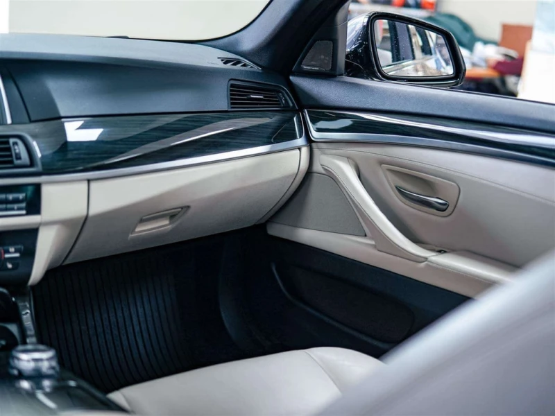 BMW 528 * xDrive * CARFAX * ЦЕНА ДО БГ, снимка 10 - Автомобили и джипове - 53418913