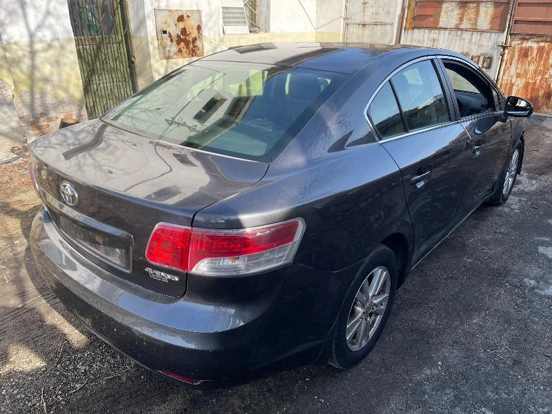 Toyota Avensis 1.6VALVEMATIC 132к.с На Части, снимка 3 - Автомобили и джипове - 41356529