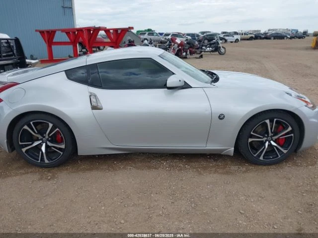 Nissan 370Z Sport Tech - изображение 7