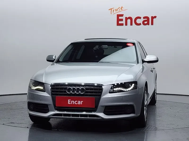 Audi A4 2.0 TDI, снимка 3 - Автомобили и джипове - 53887551