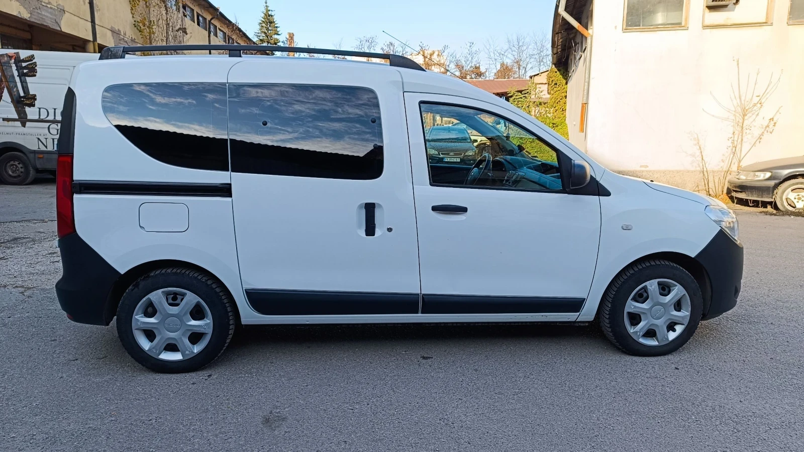 Dacia Dokker 4+ 1/N1 - изображение 5
