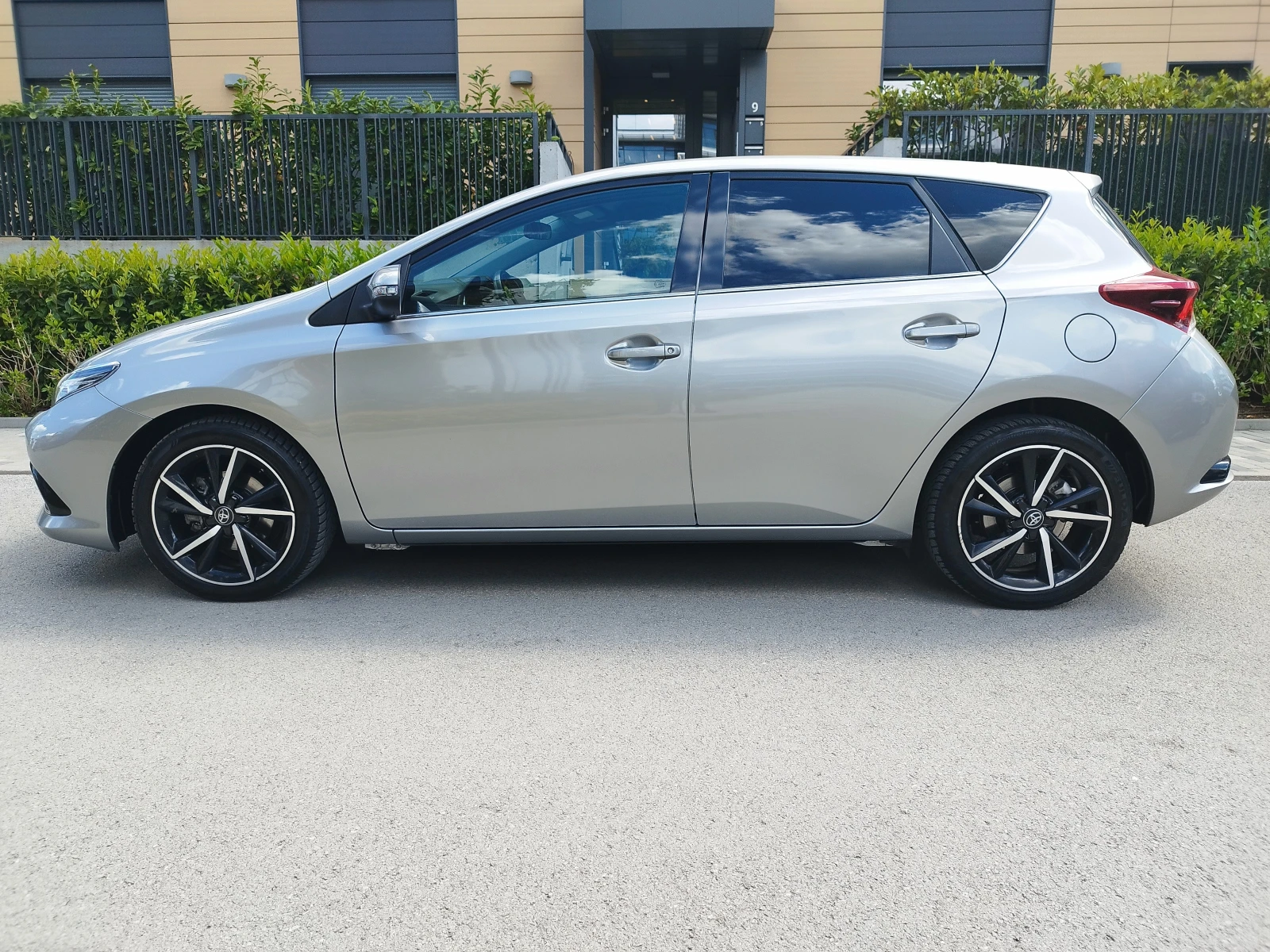 Toyota Auris #40000KM#АВТОМАТИК  - изображение 2