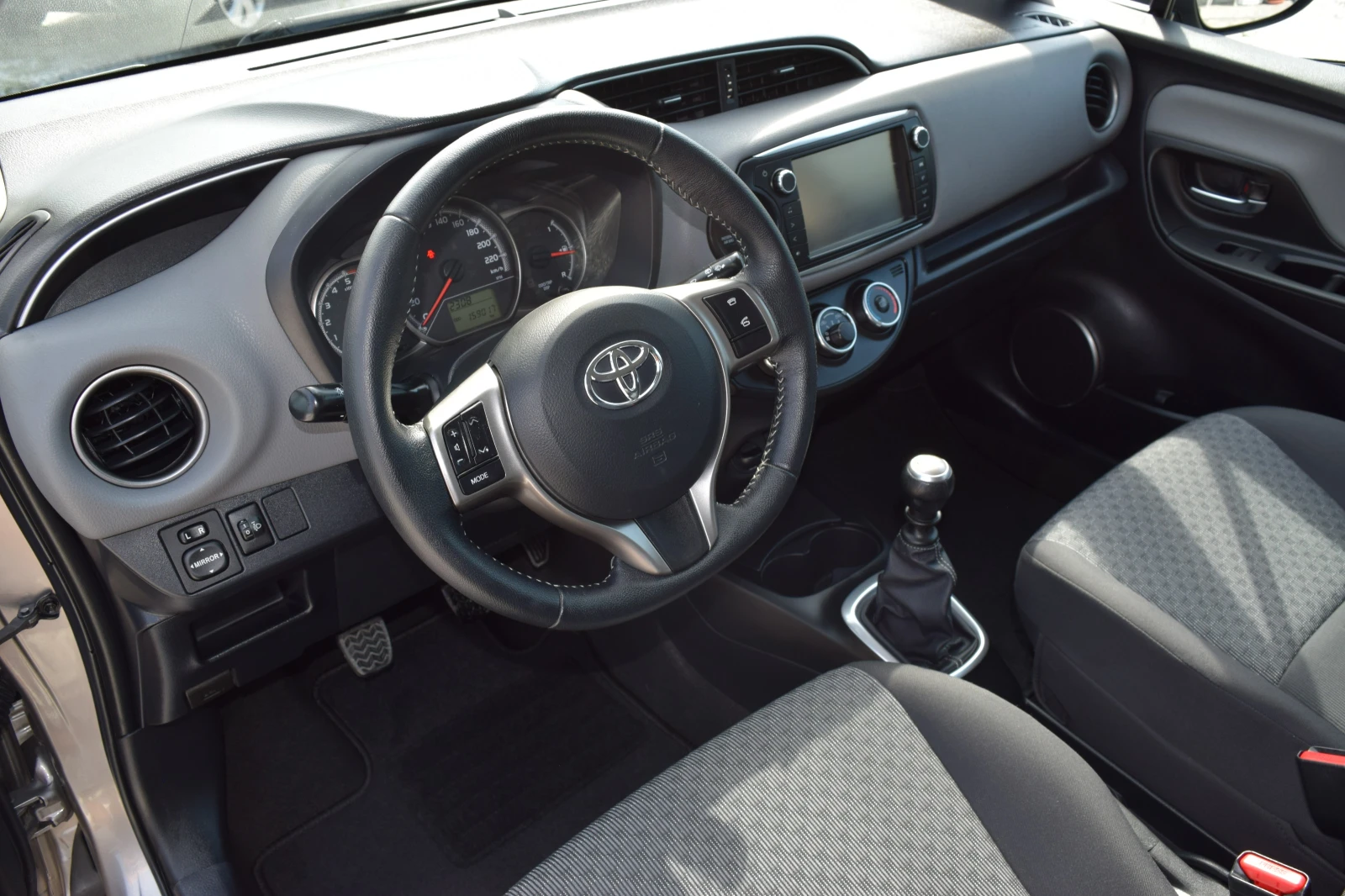 Toyota Yaris 1.4 D4D* * Euro5B* 6  | Mobile.bg   11