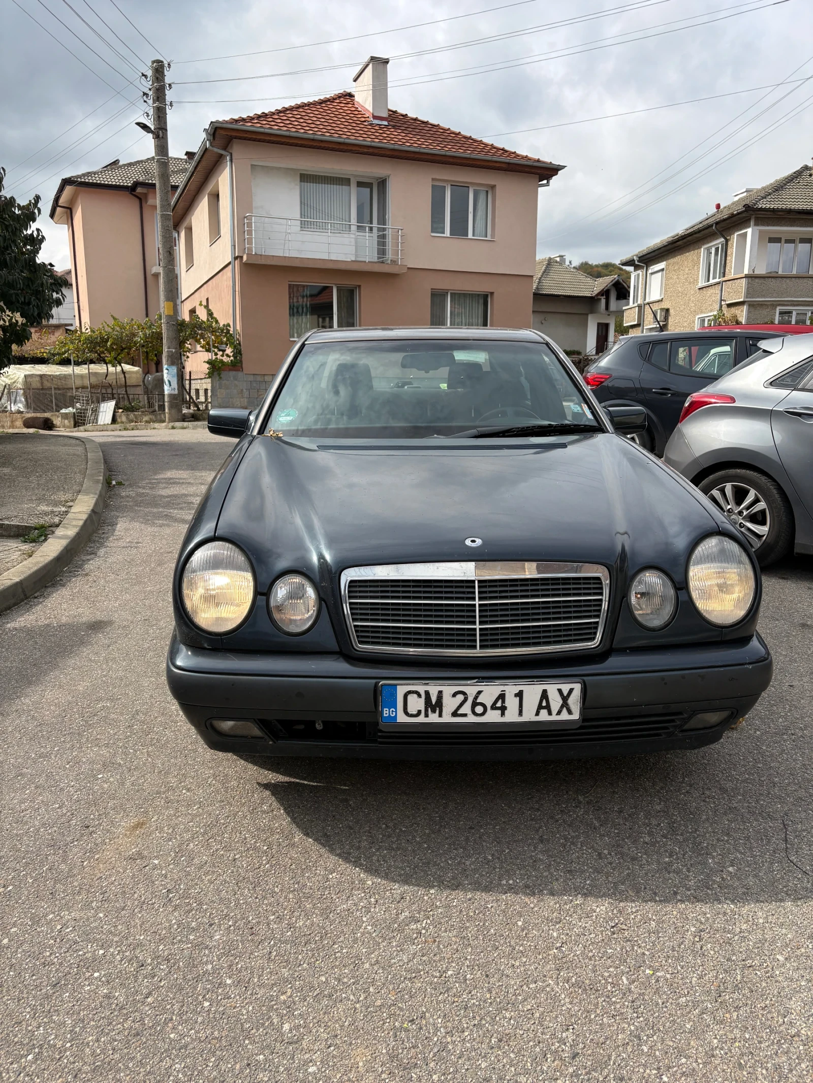 Mercedes-Benz E 200 | Mobile.bg — изображение 1