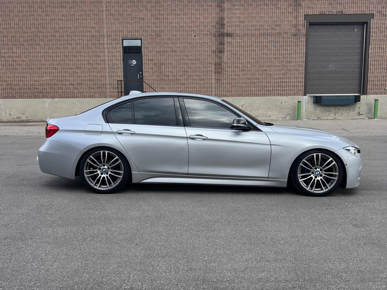 BMW 340 * АВТО КРЕДИТ* ЦЕНА ДО БГ * СЕРВИЗНА ИСТОРИЯ *  - изображение 3