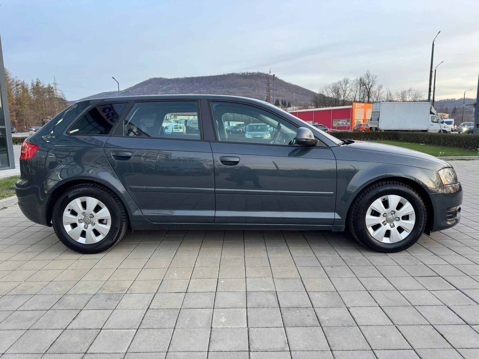 Audi A3 * Sportback* Navi* DVD* Leder* Tempomat*  | Mobile.bg � ����������� 8